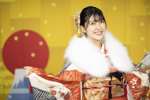 新年・元旦の神社での過ごし方｜初詣の作法から歳旦祭・授与品まで