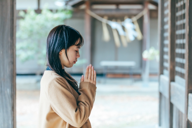 芸能・美容のご利益がある神社まとめ｜全国おすすめ6選と参拝作法