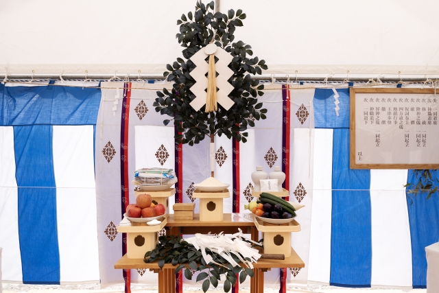 神社のお祓いとは？禊・祓の意味・種類・受け方の作法を解説